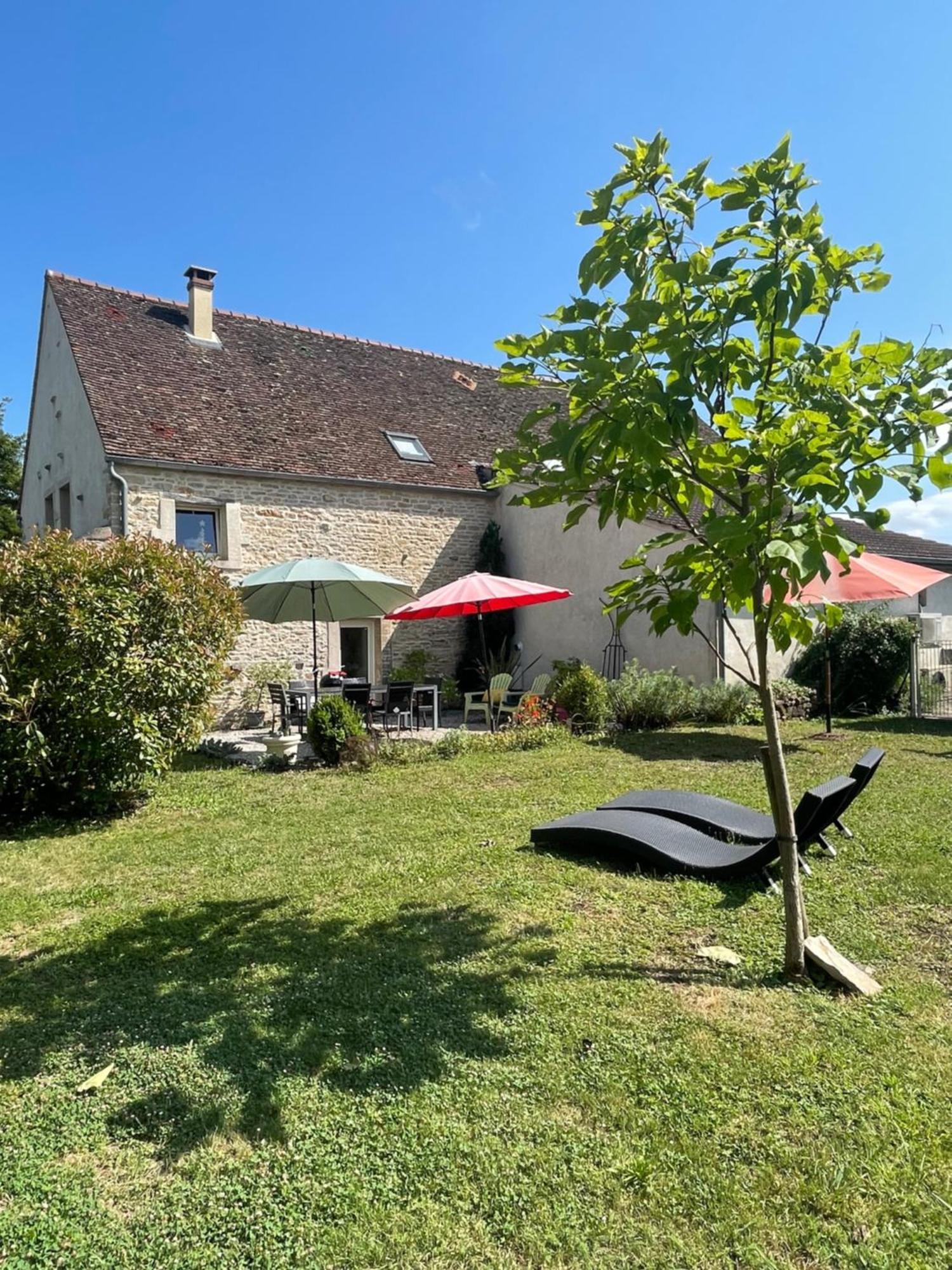 Gite Le Meix Chapeau Levernois Esterno foto